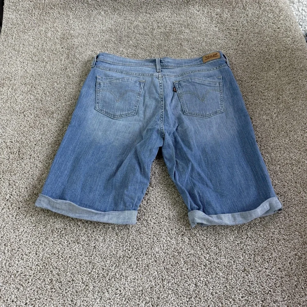 Levi's Denim Bermuda Shorts Womens 12 31W Blue Cuffed Stretch Casual 5 Pocket